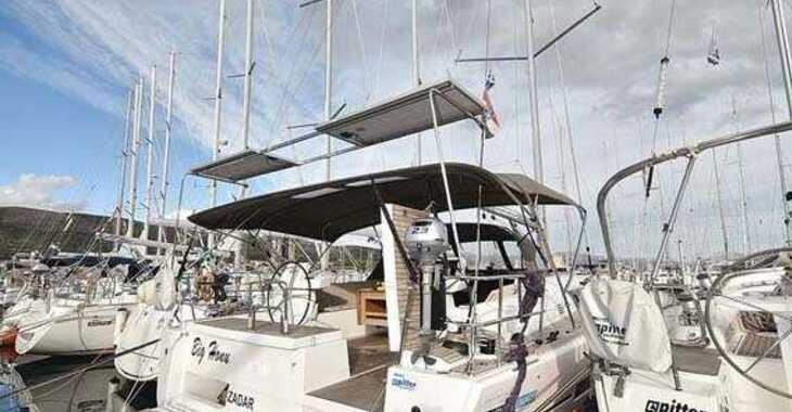 Rent a sailboat in SCT Marina - Dufour 520 GL