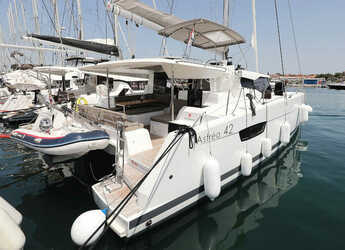 Rent a catamaran in Kornati Marina - Fountaine Pajot Astrea 42