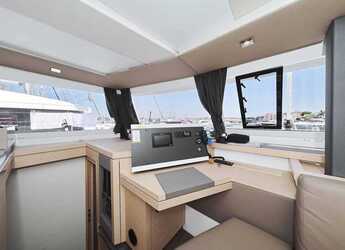 Alquilar catamarán en Marina Kornati - Fountaine Pajot Astrea 42