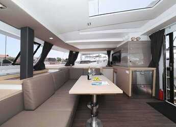 Alquilar catamarán en Marina Kornati - Fountaine Pajot Astrea 42