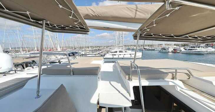 Rent a catamaran in Kornati Marina - Fountaine Pajot Saona 47 Quintet - 5 + 1 cab.