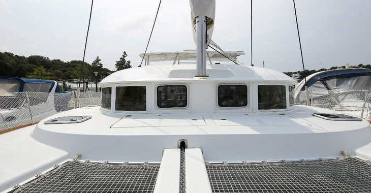 Louer catamaran à Veruda - Lagoon 380 - 4 cab.