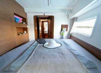 Rent a catamaran in Marina Mandalina - Lagoon 42 - 3 + 2 cab.