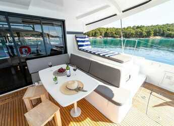 Rent a catamaran in Marina Mandalina - Lagoon 42 - 3 + 2 cab.