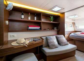 Rent a catamaran in Marina Mandalina - Lagoon 42 - 3 + 2 cab.