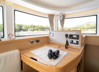 Rent a catamaran in Marina Mandalina - Lagoon 42 - 4 + 2 cab.