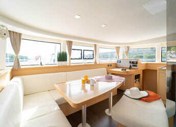 Rent a catamaran in Marina Mandalina - Lagoon 42 - 4 + 2 cab.
