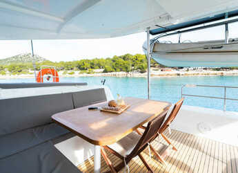 Rent a catamaran in Marina Mandalina - Lagoon 42 - 4 + 2 cab.