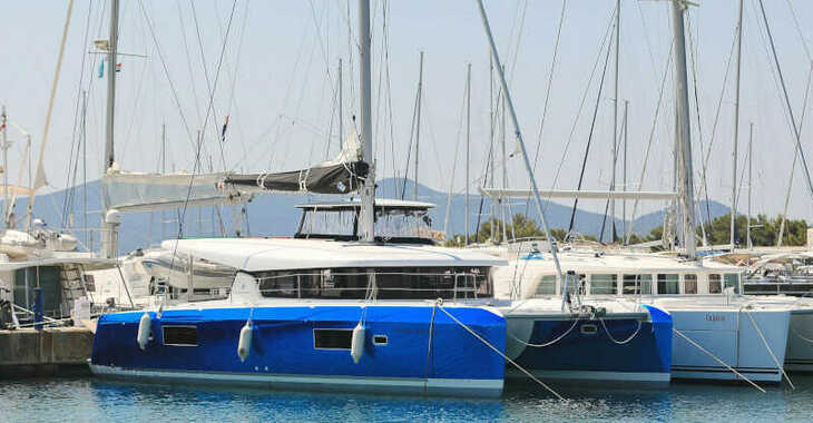 Alquilar catamarán en Marina Sukosan (D-Marin Dalmacija) - Lagoon 42