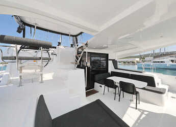 Alquilar catamarán en Marina Sukosan (D-Marin Dalmacija) - Lagoon 42