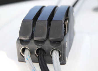 Alquilar catamarán en Marina Sukosan (D-Marin Dalmacija) - Lagoon 42