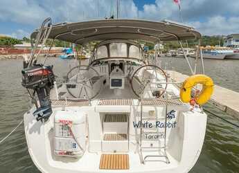 Rent a sailboat in Rodney Bay Marina - Oceanis 413