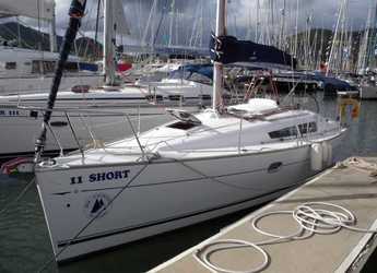 Rent a sailboat in Rodney Bay Marina - Sun Odyssey 32i