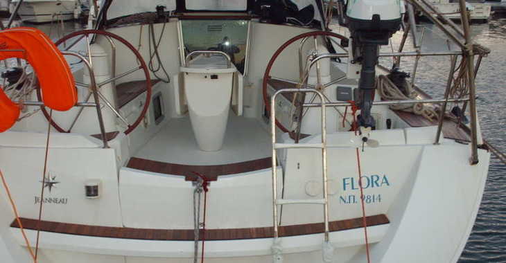 Louer voilier à Lavrion Marina - Sun Odyssey 42i