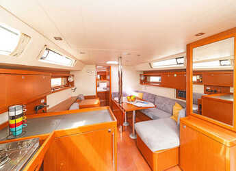 Rent a sailboat in Kos Marina - Oceanis 41