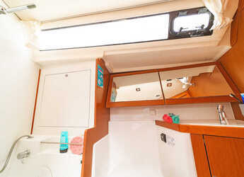 Rent a sailboat in Kos Marina - Oceanis 41