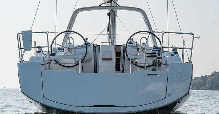 Louer voilier à Ece Marina - Oceanis 38 - 3 cab.