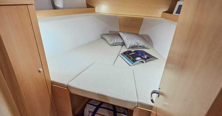 Louer voilier à Marina di Portorosa - Sunsail Sun Odyssey 319 (Classic)