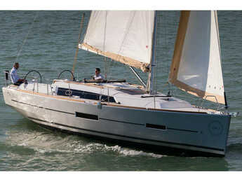 Rent a sailboat in Alimos Marina - Dufour 382 GL