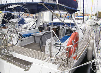 Alquilar velero en Puerto Deportivo Radazul - Oceanis 45