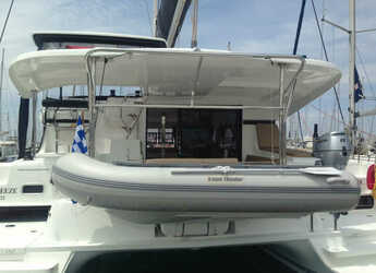 Rent a catamaran in Preveza Marina - Lagoon 42