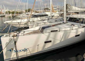 Rent a sailboat in Alimos Marina - Moody DS 45