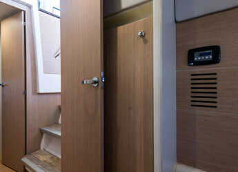 Alquilar catamarán en Nidri Marine - Bali 4.0