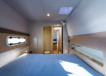 Alquilar catamarán en Nidri Marine - Bali 4.0