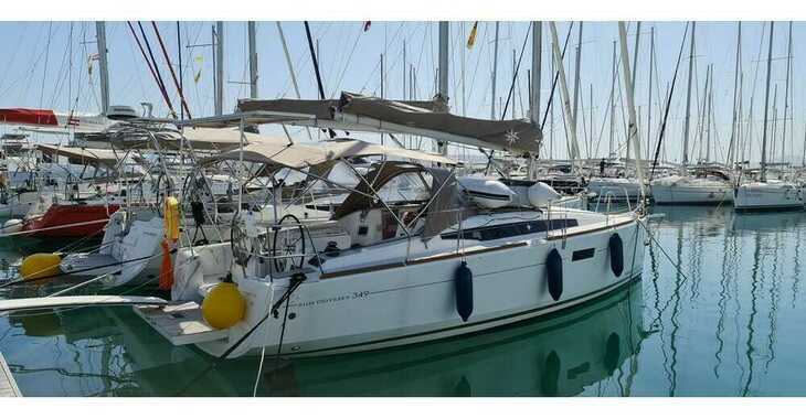 Chartern Sie segelboot in Marina Kastela - Sun Odyssey 349