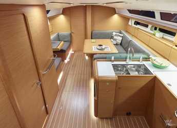 Rent a sailboat in Marina di Scarlino - Sun Odyssey 419