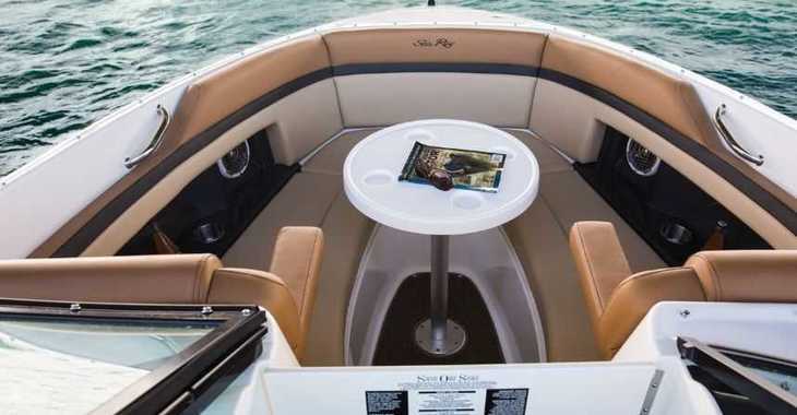 Chartern Sie motorboot in Platja des Jondal - Sea Ray 270 (Only Day Charter)
