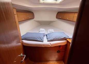 Rent a sailboat in Kavala - Marina Perigialiou - Bavaria 44