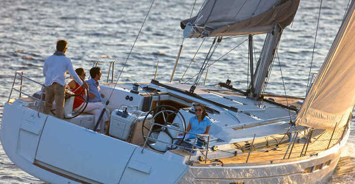 Chartern Sie segelboot in Marina Lanzarote - Sun Odyssey 519