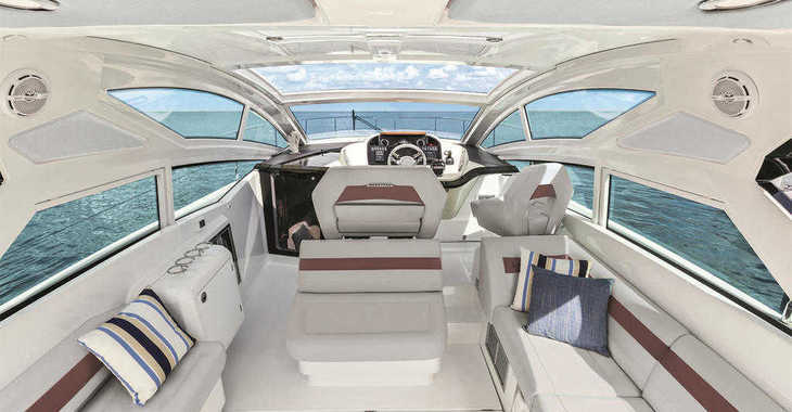 Rent a yacht in Port Mahon - Gran Turismo 40