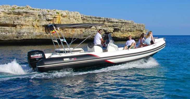 Rent a motorboat in Port Mahon - BSC 75 Sport