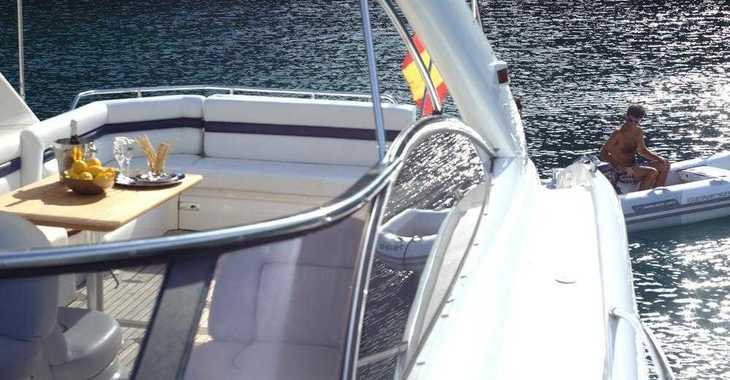 Louer yacht à Port Mahon - Sunseeker Predator 56