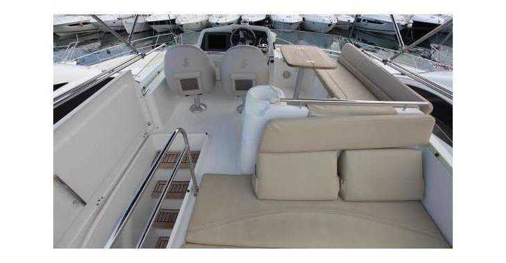 Rent a yacht in Port Mahon - Beneteau Antares 1380