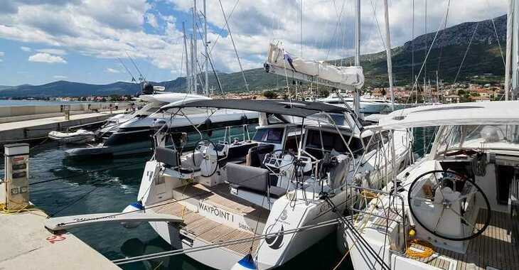 Rent a sailboat in Marina Kastela - Sense 50