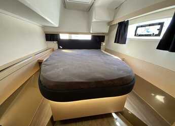 Rent a catamaran in Ibiza Magna - Lucia 40