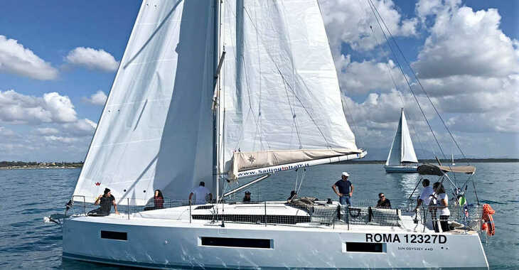 Louer voilier à Marina di Nettuno - Sun Odyssey 440
