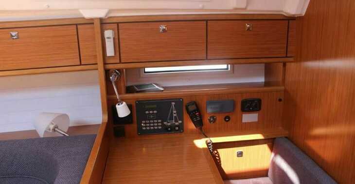 Chartern Sie segelboot in Volos - Bavaria Cruiser 41 - 3 cab.