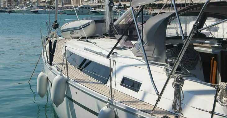 Rent a sailboat in Volos - Bavaria Cruiser 41 - 3 cab.