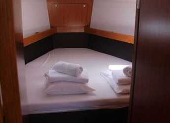 Chartern Sie segelboot in Volos - Bavaria Cruiser 41 - 3 cab.