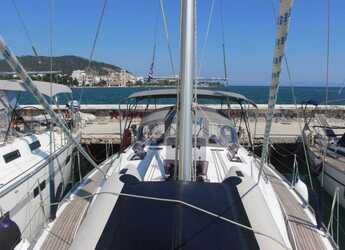 Chartern Sie segelboot in Volos - Bavaria Cruiser 41 - 3 cab.