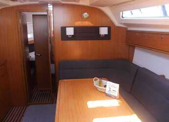Chartern Sie segelboot in Volos - Bavaria Cruiser 41 - 3 cab.