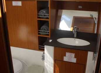 Chartern Sie segelboot in Volos - Bavaria Cruiser 41 - 3 cab.