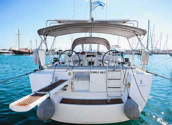 Rent a sailboat in Mykonos Marina - Oceanis 54