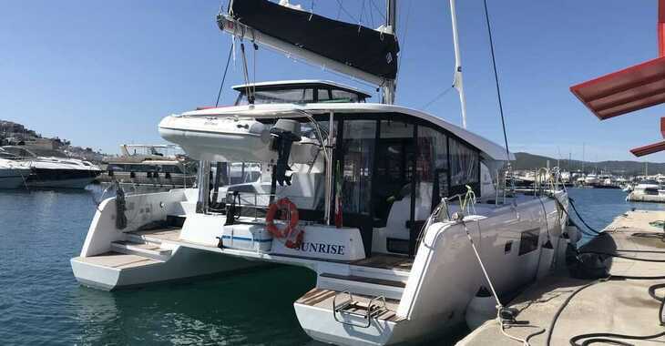 Rent a catamaran in Porto Capo d'Orlando Marina - Lagoon 42 (A/C + WaterMaker)
