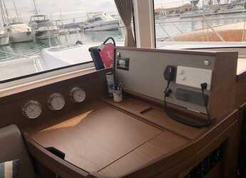 Rent a catamaran in Porto Capo d'Orlando Marina - Lagoon 42 (A/C + WaterMaker)