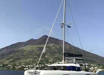 Rent a catamaran in Porto Capo d'Orlando Marina - Lagoon 42 (A/C + WaterMaker)